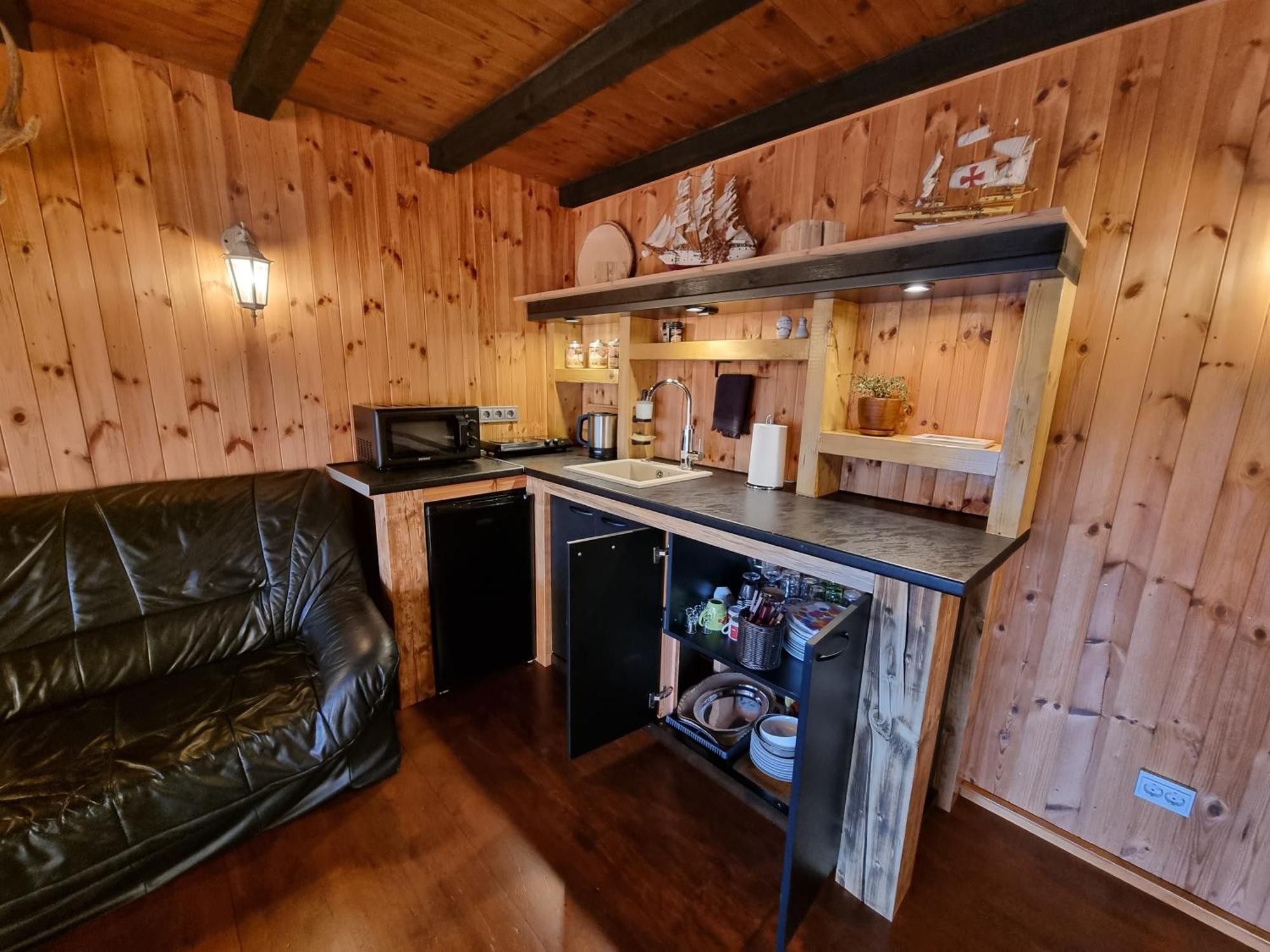 Gatini Villa Ventspils Exteriör bild